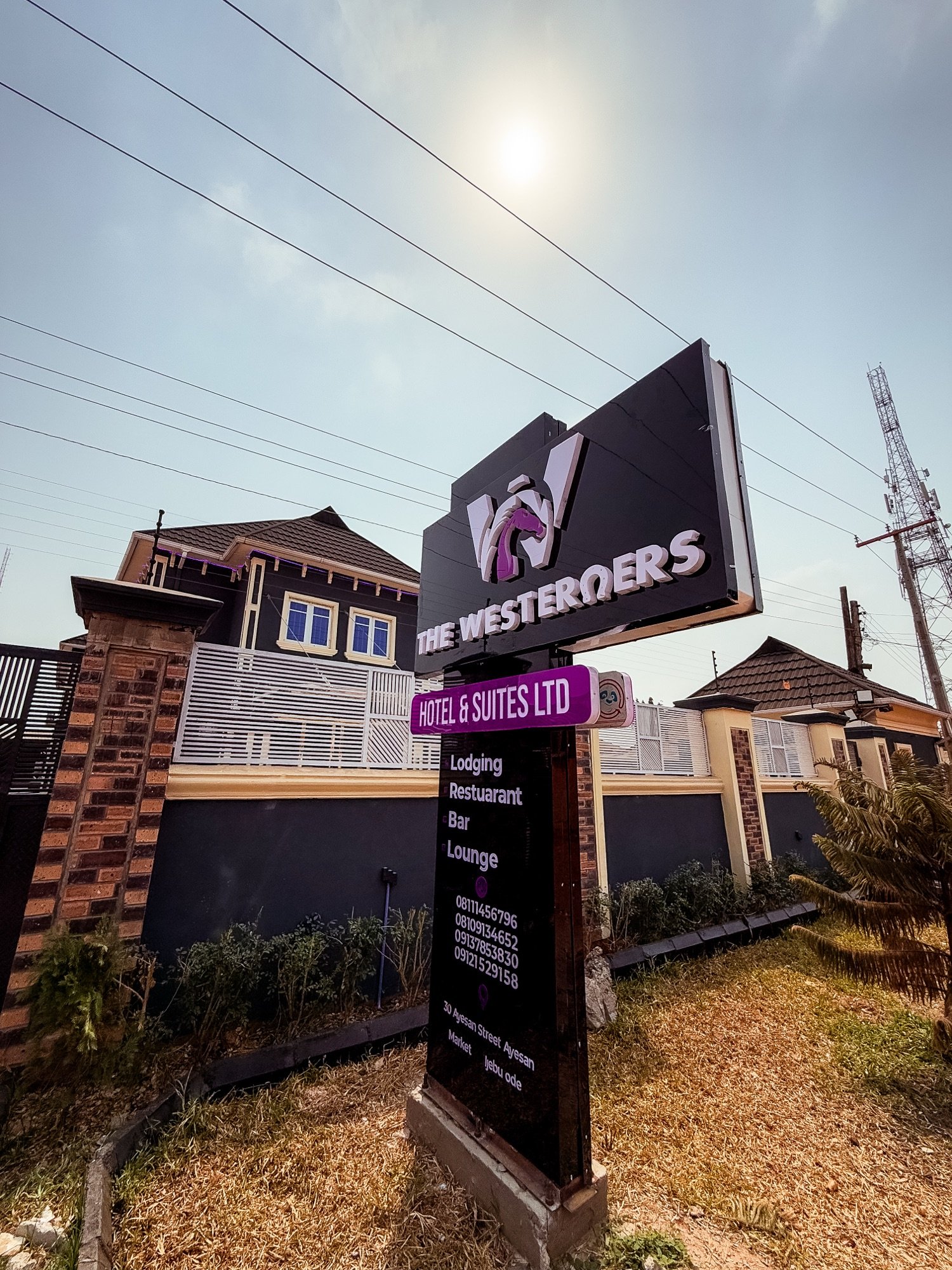 The Westerners Hotel